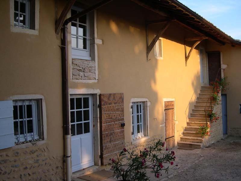 Hotel Bed & Breakfast - Maison De Marie Messimy-sur-Saone Esterno foto