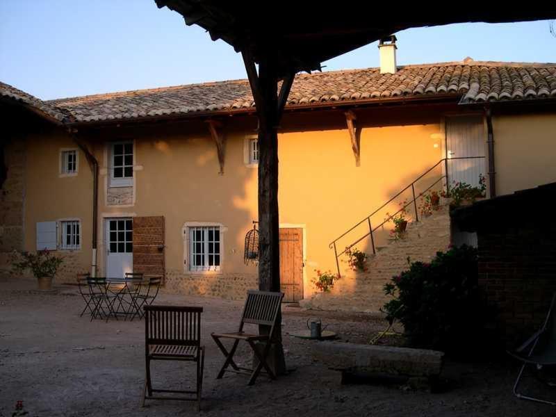 Hotel Bed & Breakfast - Maison De Marie Messimy-sur-Saone Esterno foto